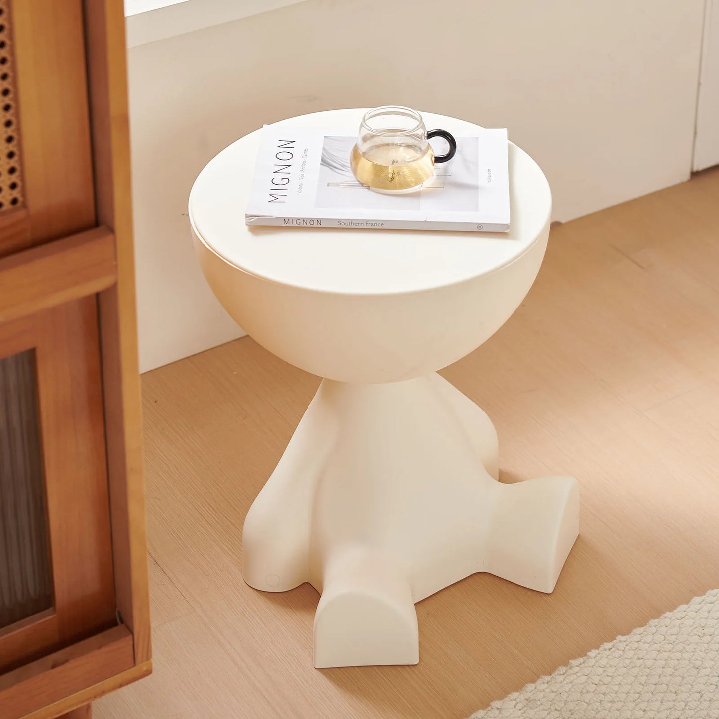 Wedyvko Round Matte Coffee Table With Storage Rack